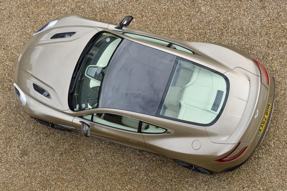Jak jeździ Aston Martin Vanquish?