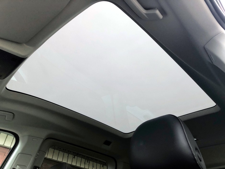Ford Grand Tourneo Connect 1.5 Ecoboost Titanium