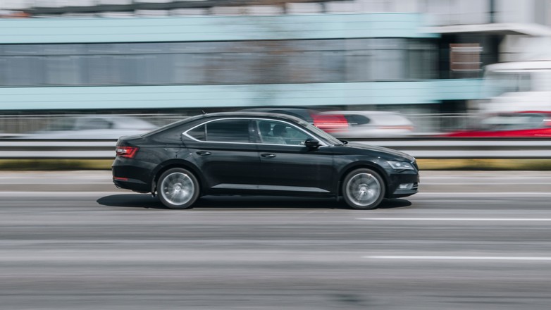 Nowe nieoznakowane Skody Superb pojawiły się na ulicach Radomia