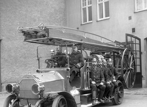 100 lat wozów strażackich Scania