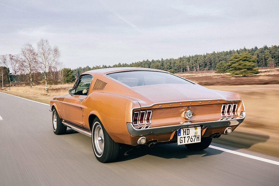 Ford Mustang Fastback