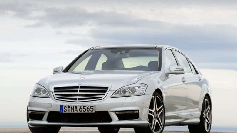 Mercedes S65 AMG
