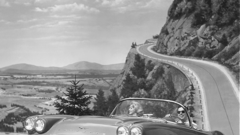 Chevrolet Corvette – historia lekkich konstrukcji modelu
