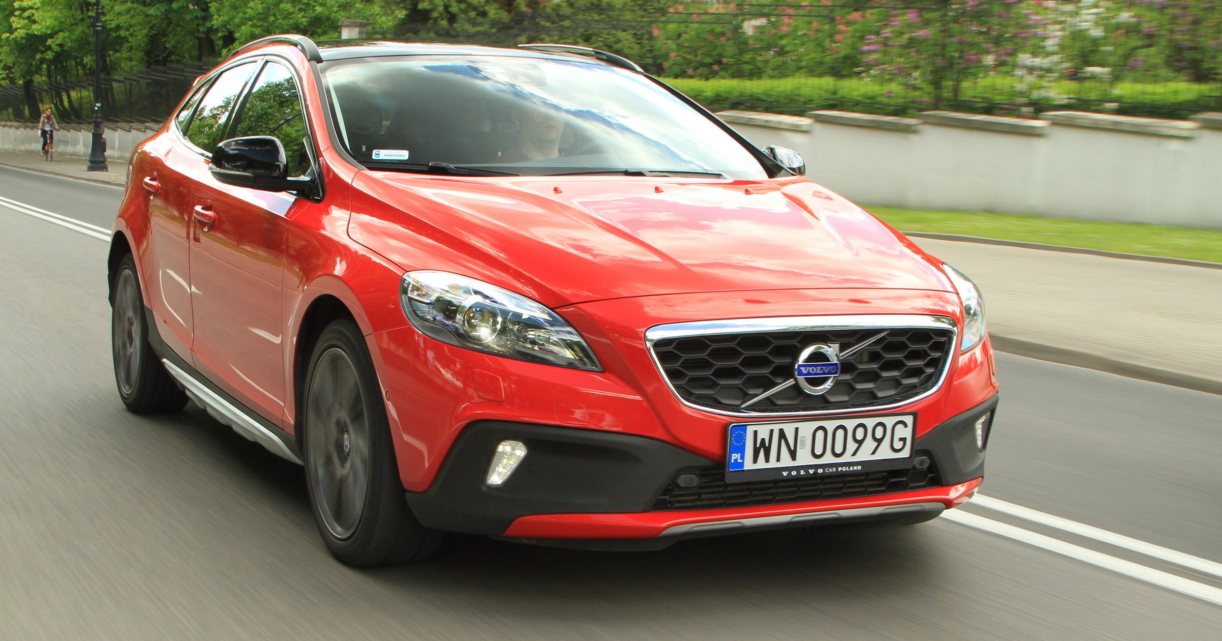 Volvo V40 T5 (1)