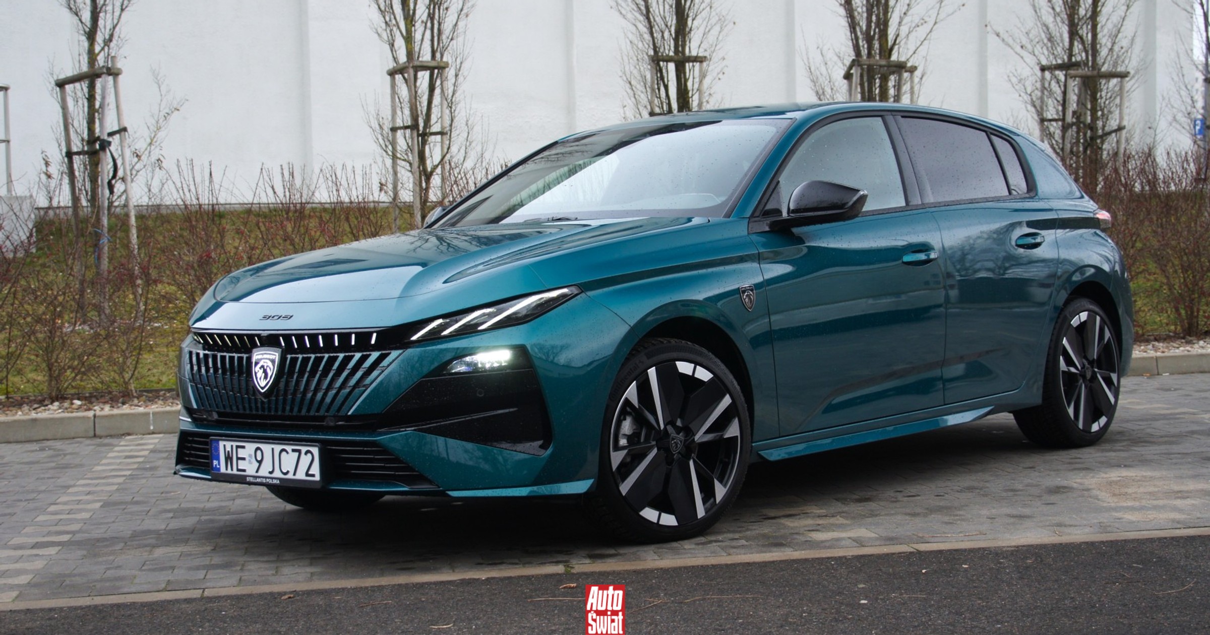 Przekonajcie mnie, że nie jest dobry. Peugeot 308 po liftingu odczarowuje Stellantis