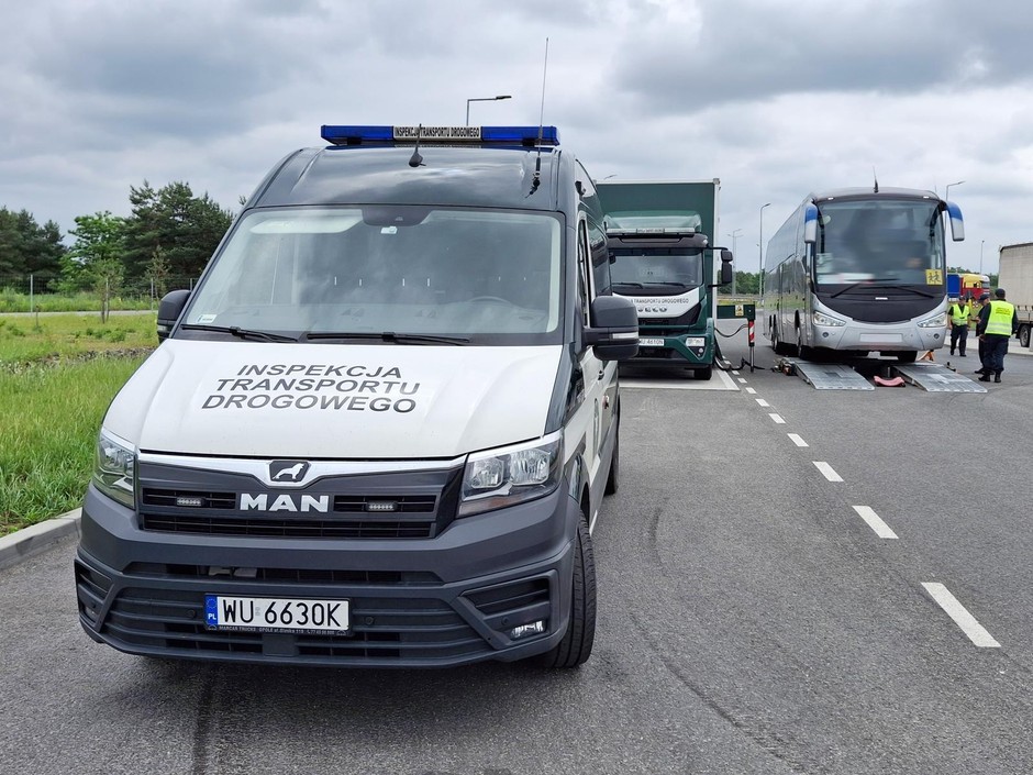 Kontrola autokarów