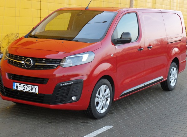 Opel Vivaro – idealny furgon (nie tylko) dla hydraulika