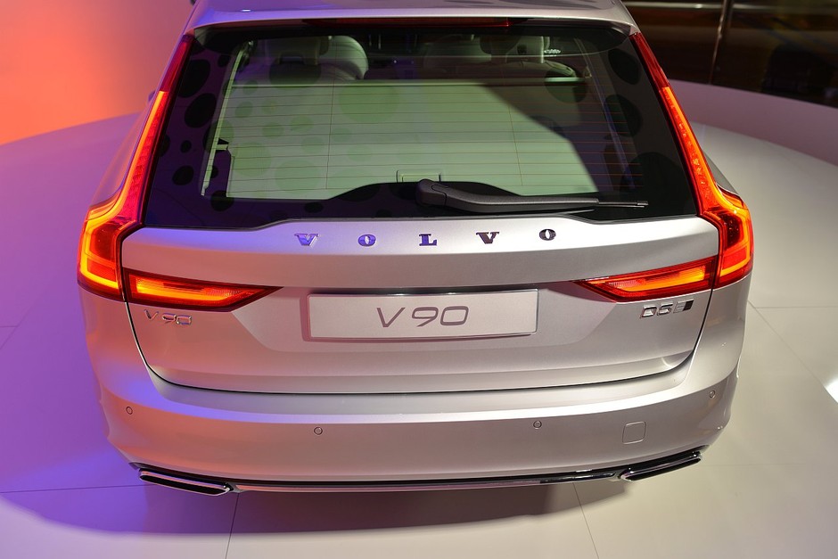Volvo V90