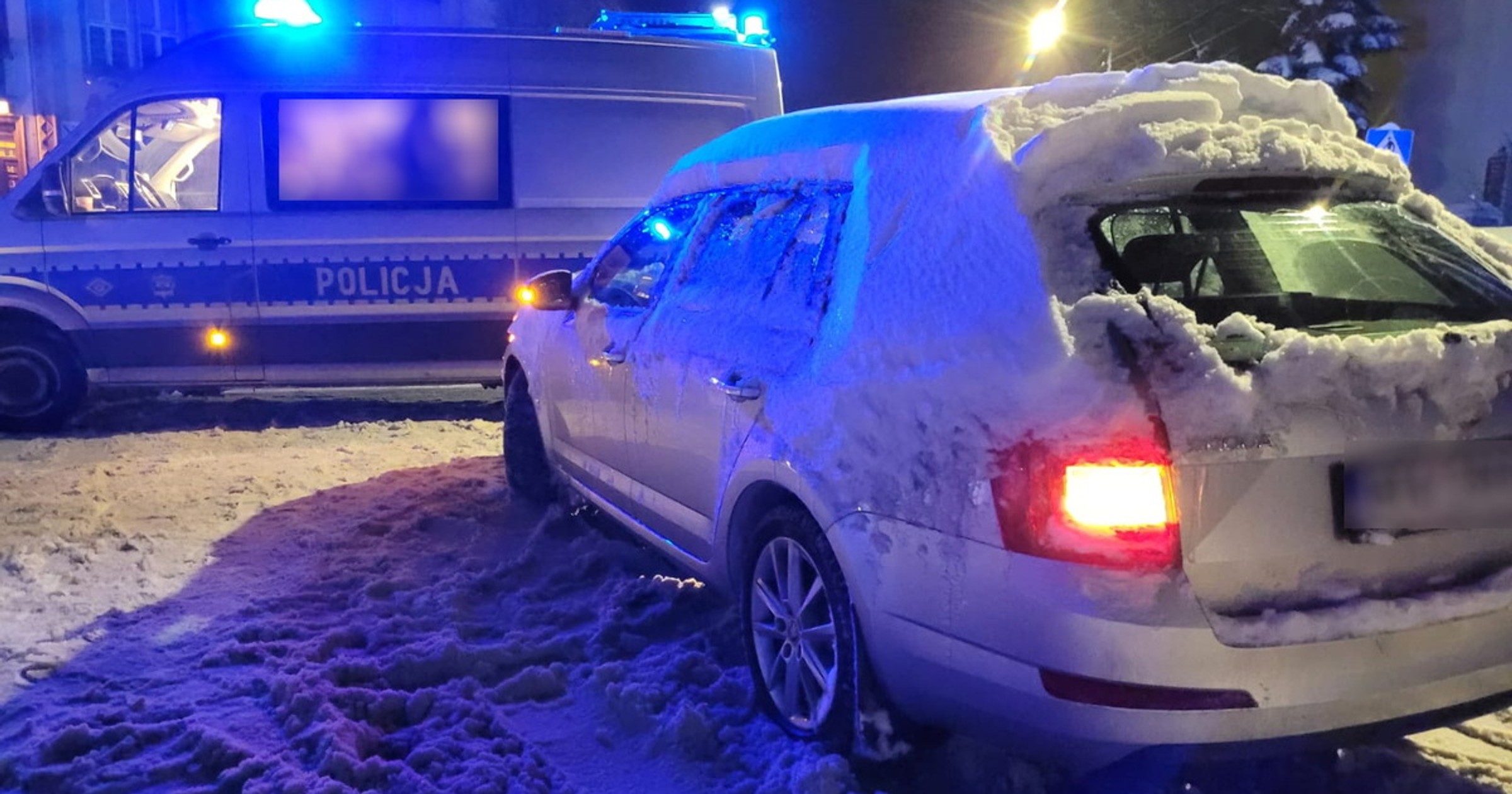 Kierowca ukarany za nieodśnieżony samochód