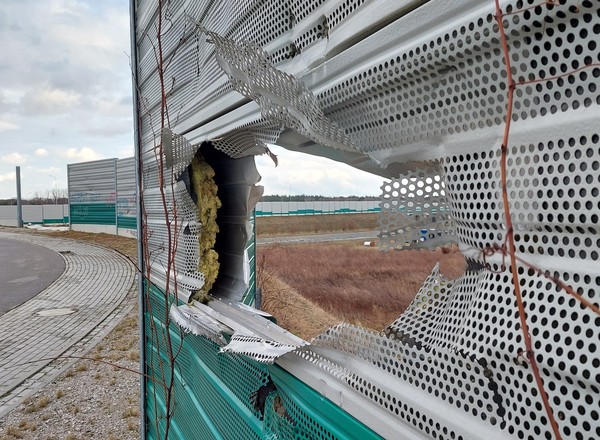 Zdewastowany węzeł Wołomin na S8 zmienił się nie do poznania. Został oddany do użytku