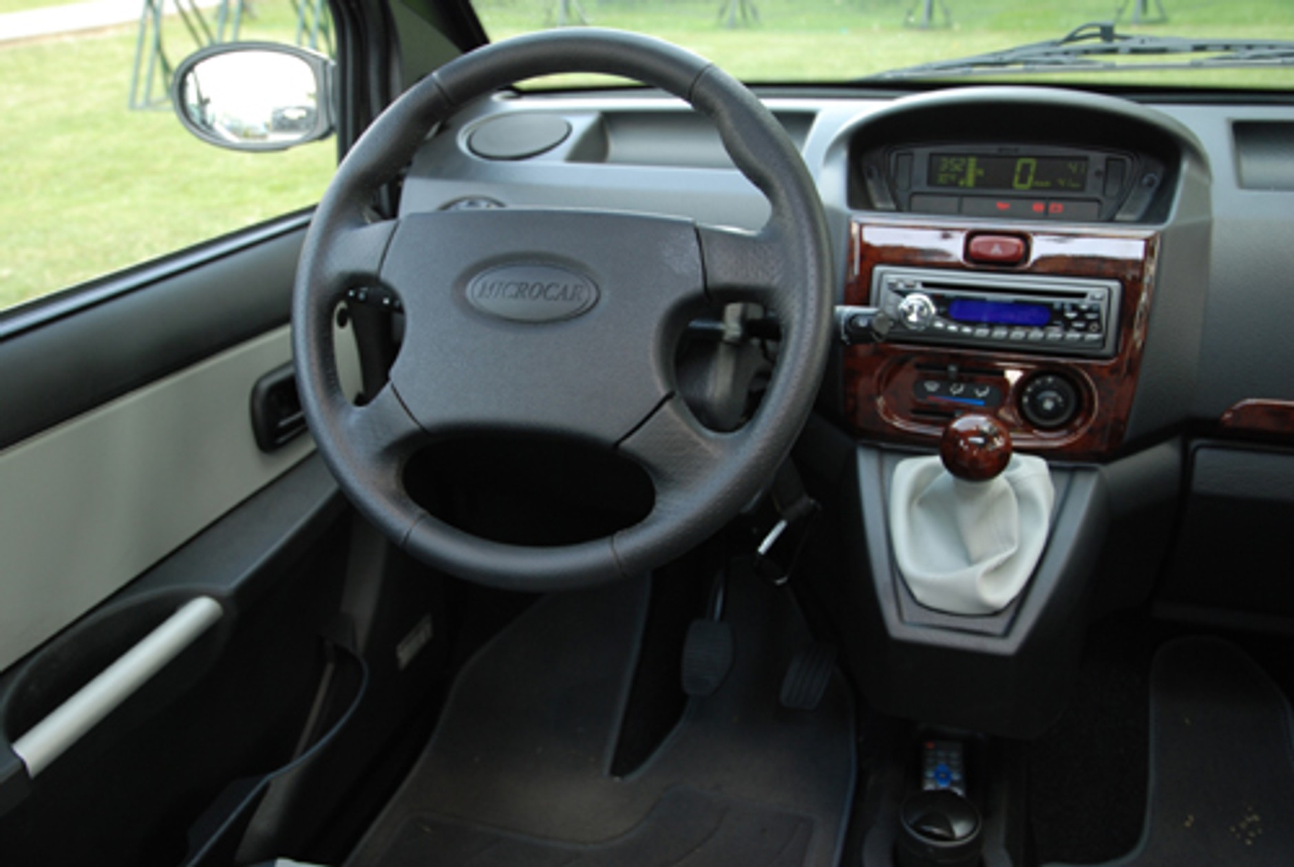 Ligier i inni, czyli samochody na kartę rowerową