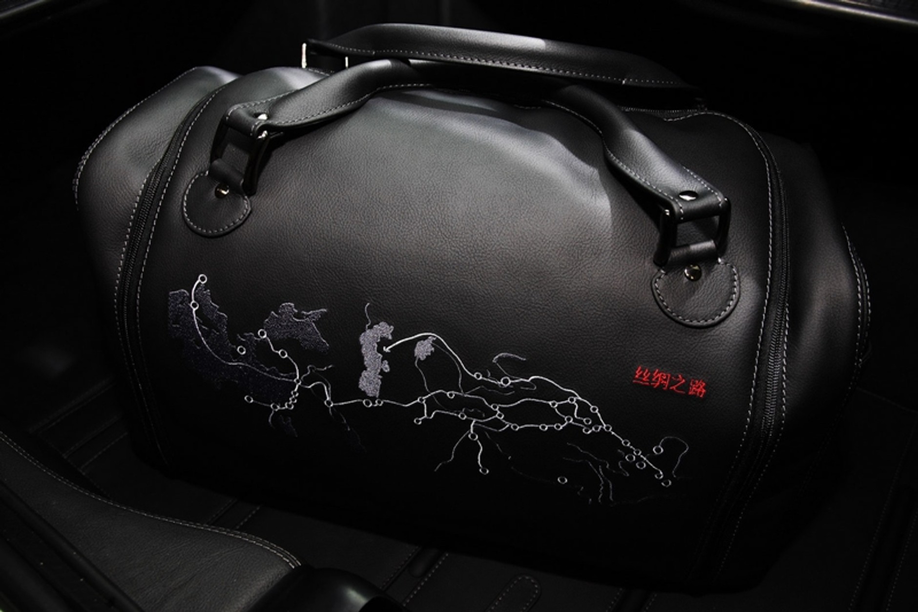 Porcelanowe Ferrari 599 GTB Fiorano