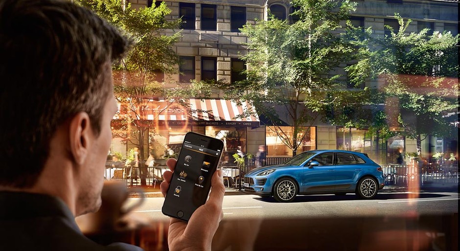 Porsche Connect