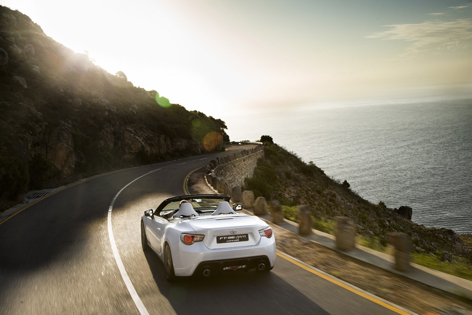 Toyota FT-86 Open: kabriolet dla przyjemności - zdjęcia