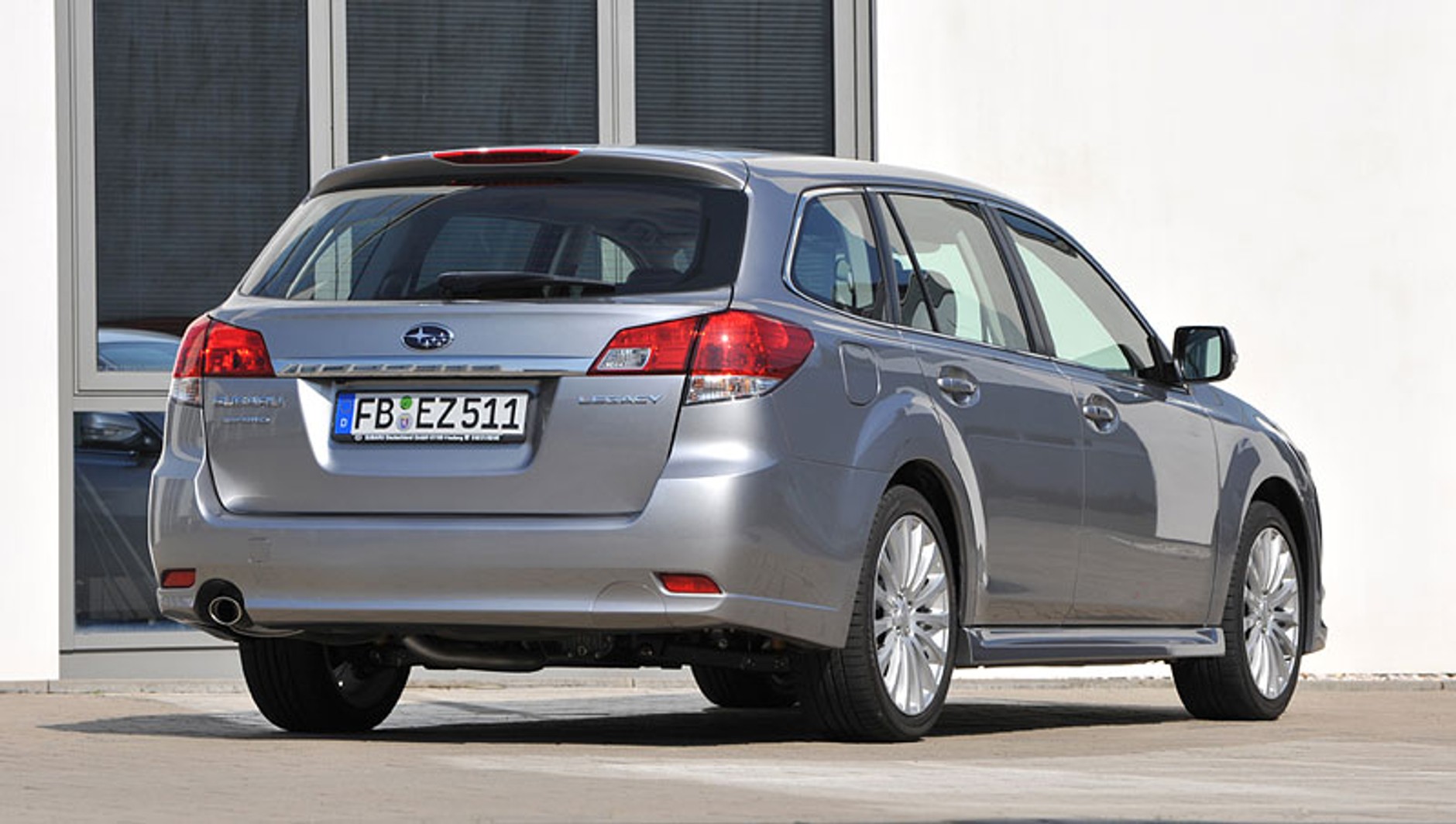 IAA Frankfurt 2009: Subaru Legacy – pierwsze wrażenia, fotogaleria