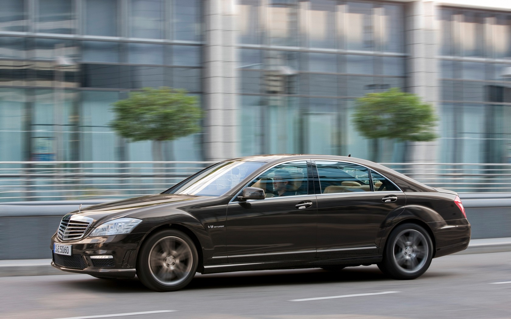 Mercedes S63 AMG
