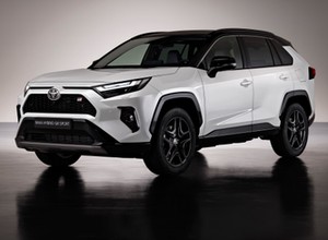 Toyota RAV4 dołącza do rodziny GR Sport. Nowa wersja SUV-a