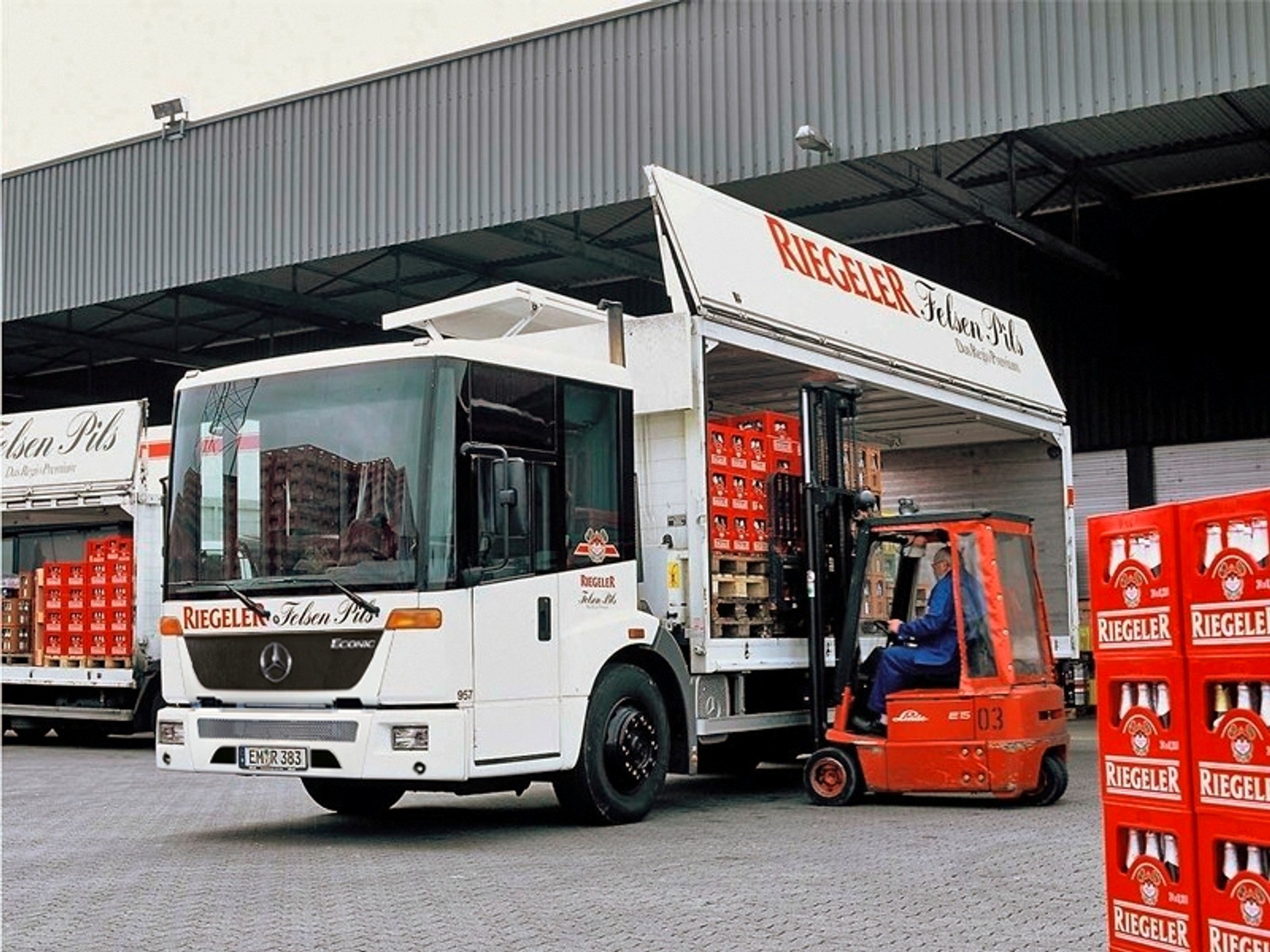 Duuuże ciężarówki dla dużych chłopców