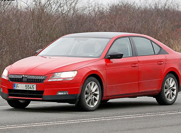 Skoda Superb III – zdjęcia szpiegowskie