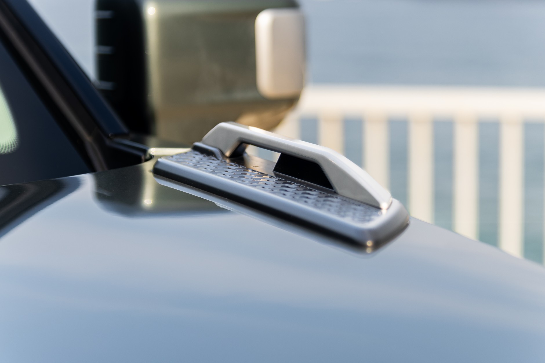 SsangYong Torres EVX