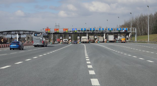 Koniec preferencyjnej stawki na autostradzie A4. Kierowcy mogą jeszcze zaoszczędzić