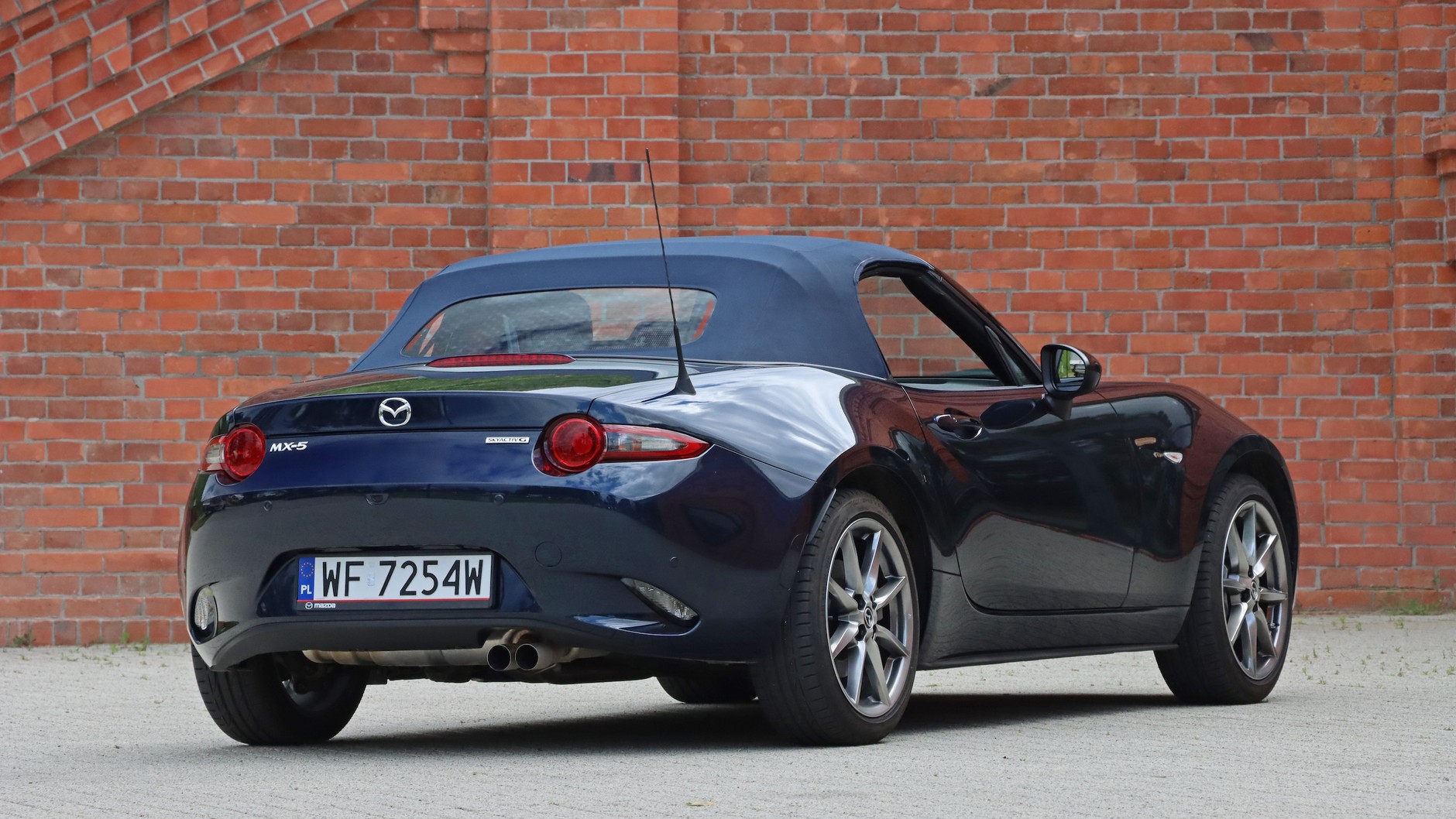 Mazda MX-5 2.0 SkyActiv-G Soft Top (ND, 2022 r.)