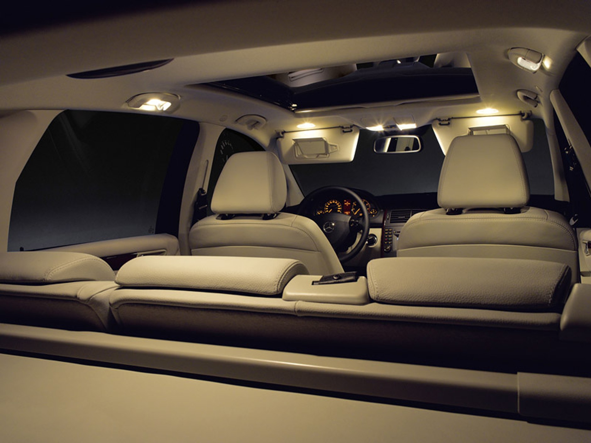 Mercedes-Benz: nowa A-Klasa będzie produkowana na Węgrzech