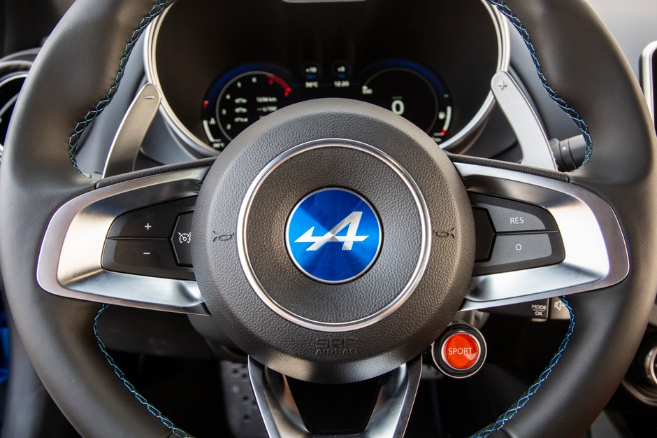 Alpine A110