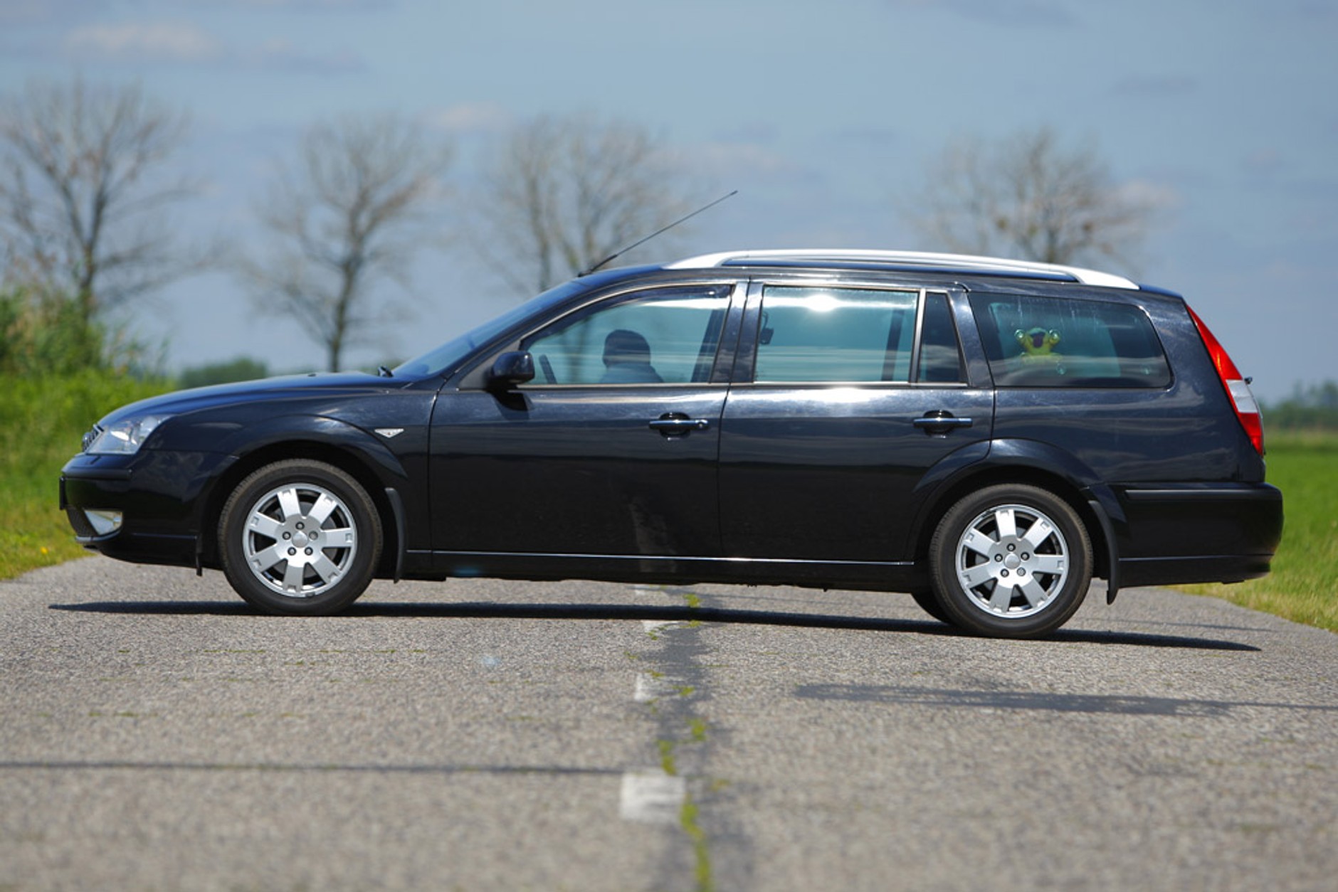 Czy warto kupić używanego Forda Mondeo?