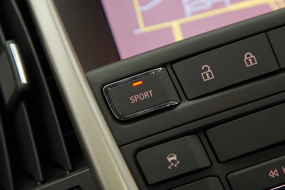 Czy kompaktowy diesel może się opłacać?  Opel Astra 1.6 kontra 1.7 CDTI