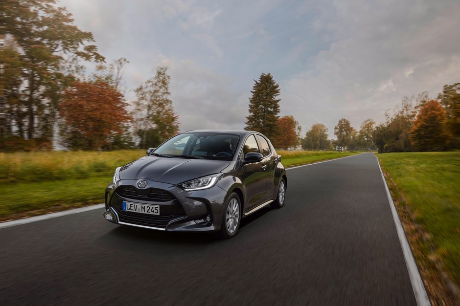Mazda 2 Hybrid 2022