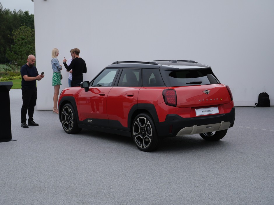 Mini Aceman
