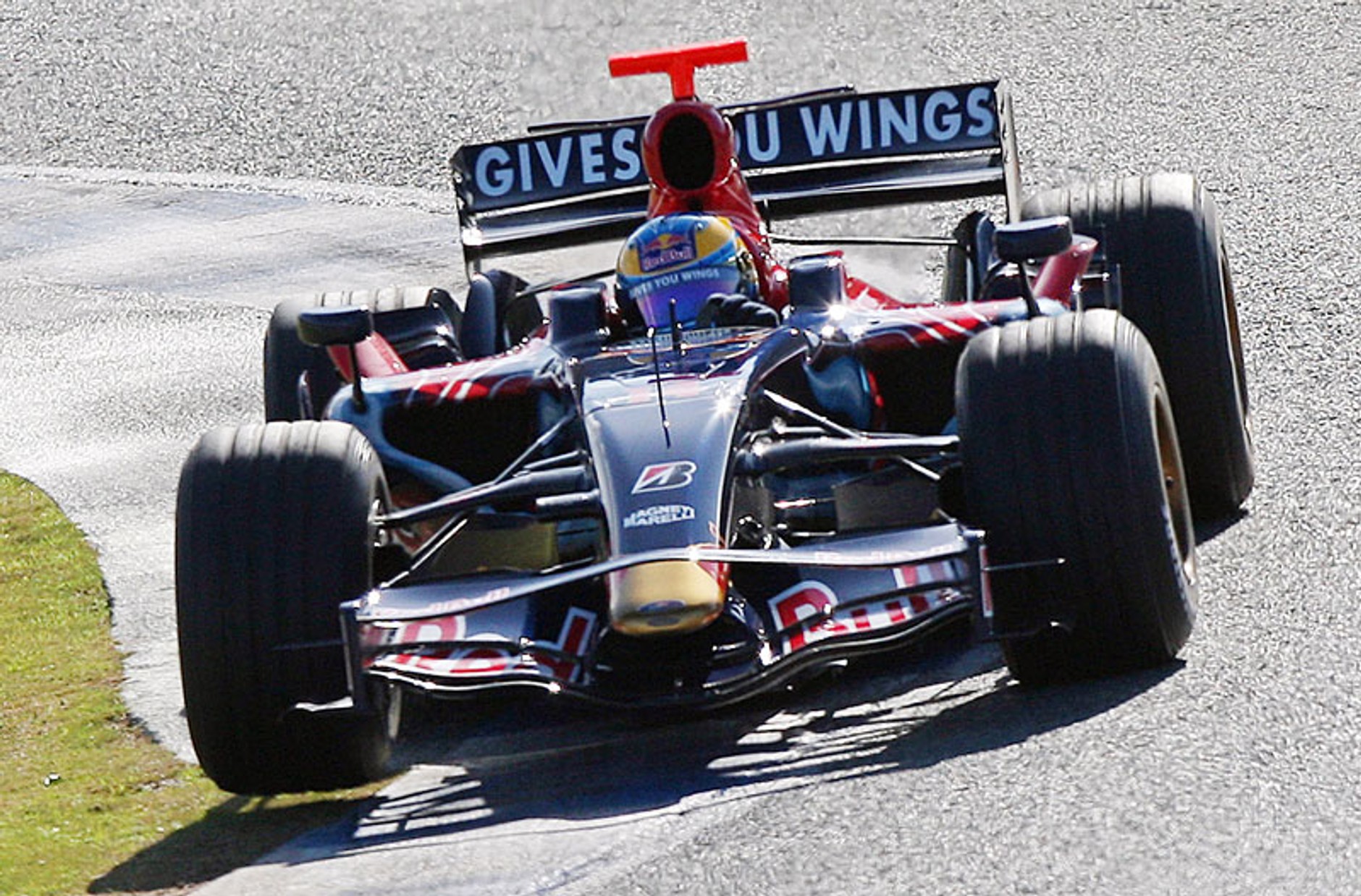 Formuła 1: Fernando Alonso pokazał klasę w Jerez (fotogaleria z testów)