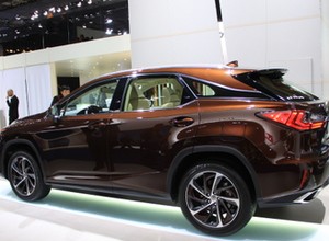 Lexus RX 450h – czwarta generacja bestsellera (Frankfurt 2015)