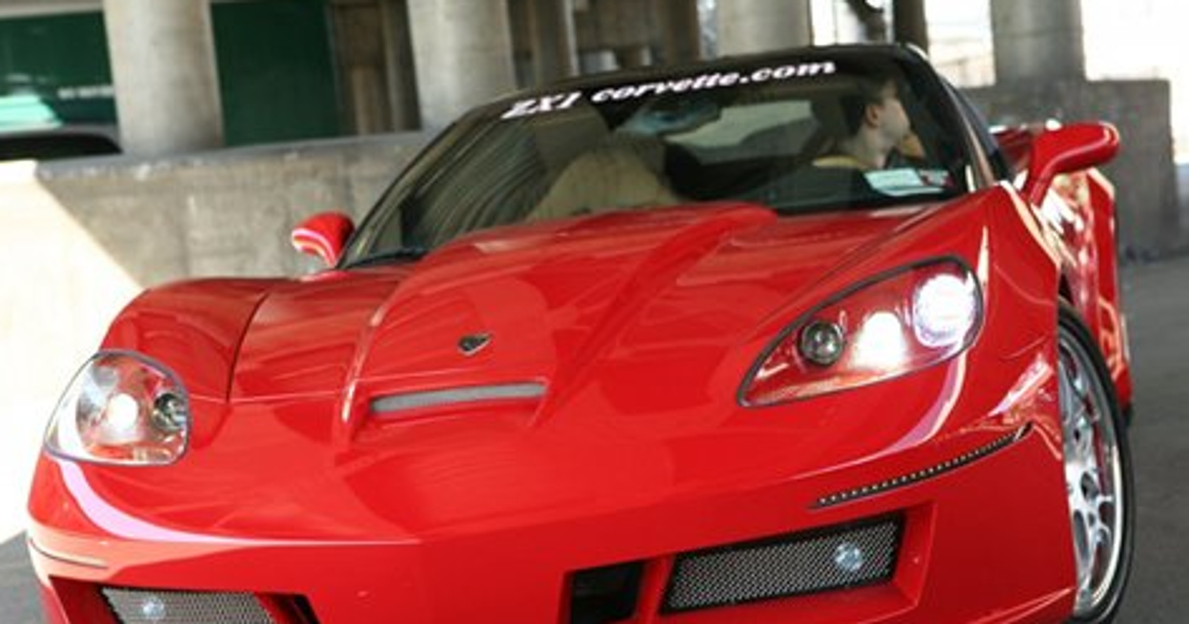 Corvette by Karvajal - Prawie jak Ferrari