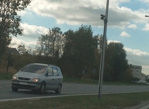 Trwają testy udoskonalonego fotoradaru. Nie umkną mu nawet motocykliści