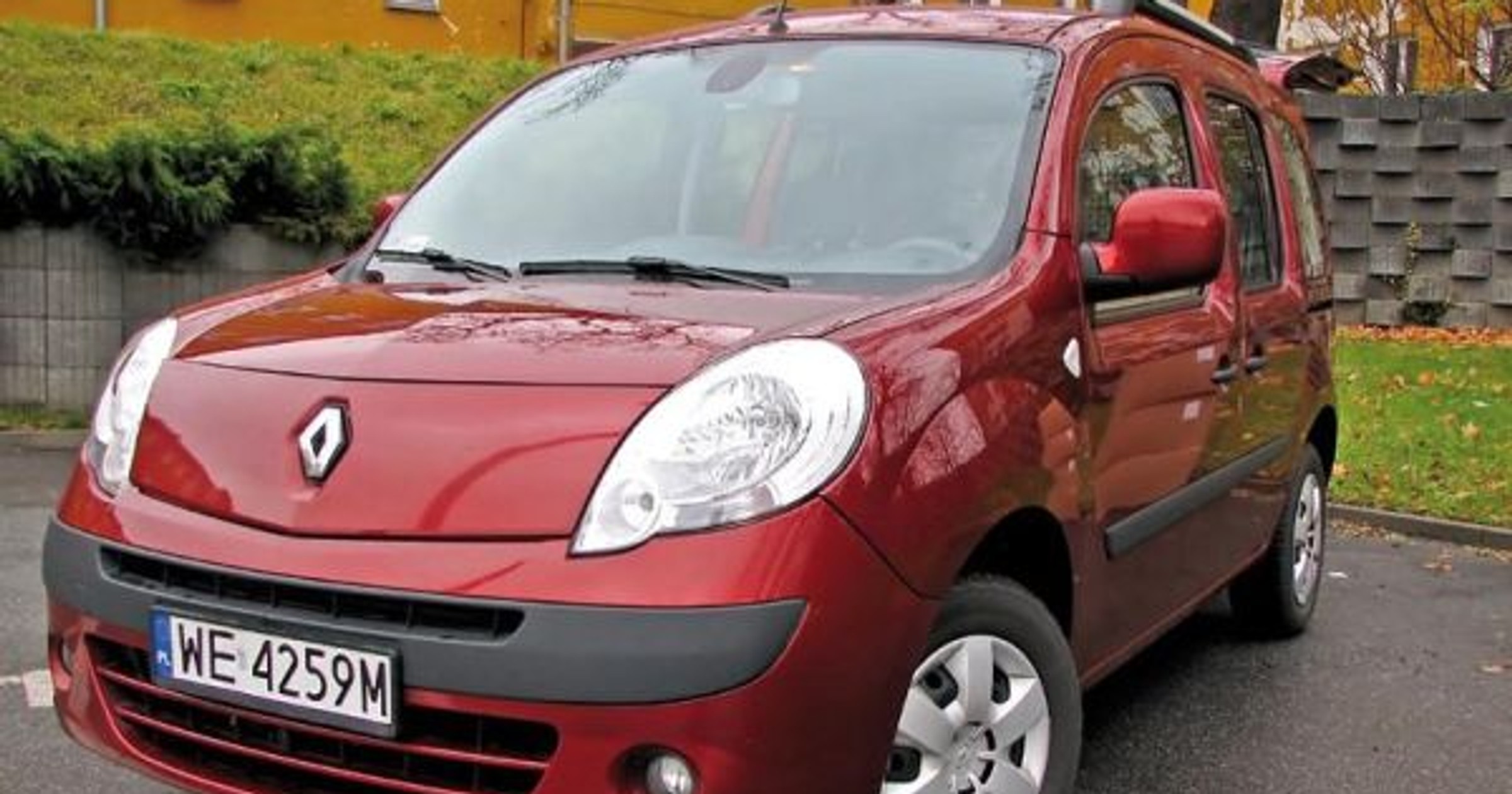 Renault Kangoo: bezpieczny torbacz