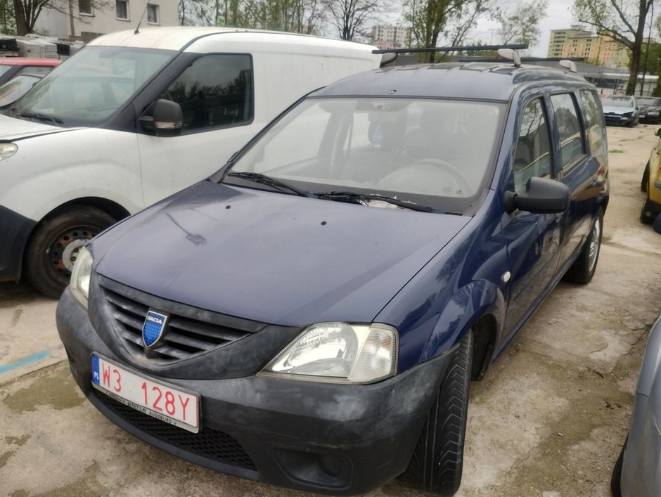 Porzucone samochody oferowane na sprzedaż przez ZDM Warszawa