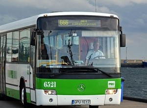 Znika linia 666 na Hel. Nowy numer mniej "szatański", ale też budzi kontrowersje