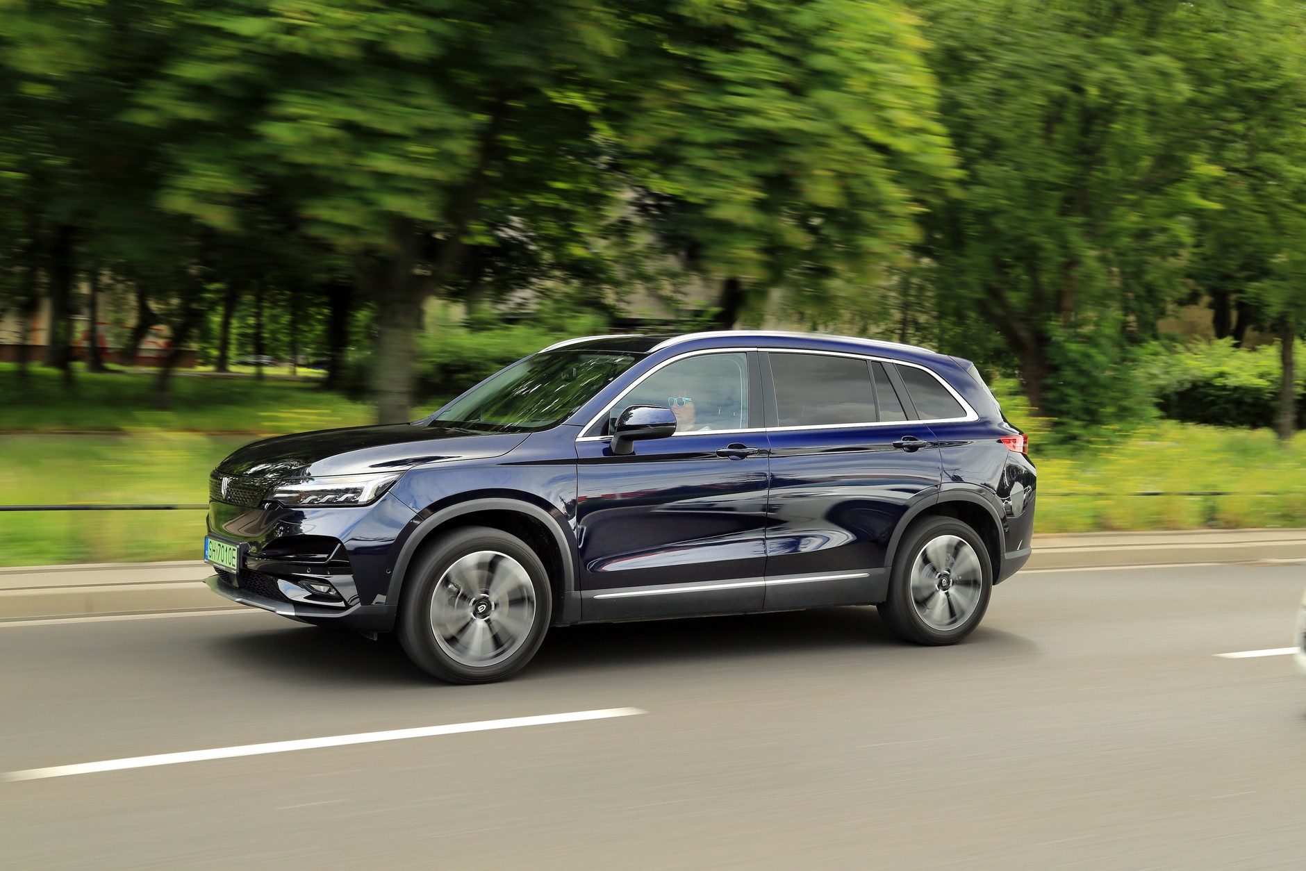 Skywell ET5 2022 1 generacja