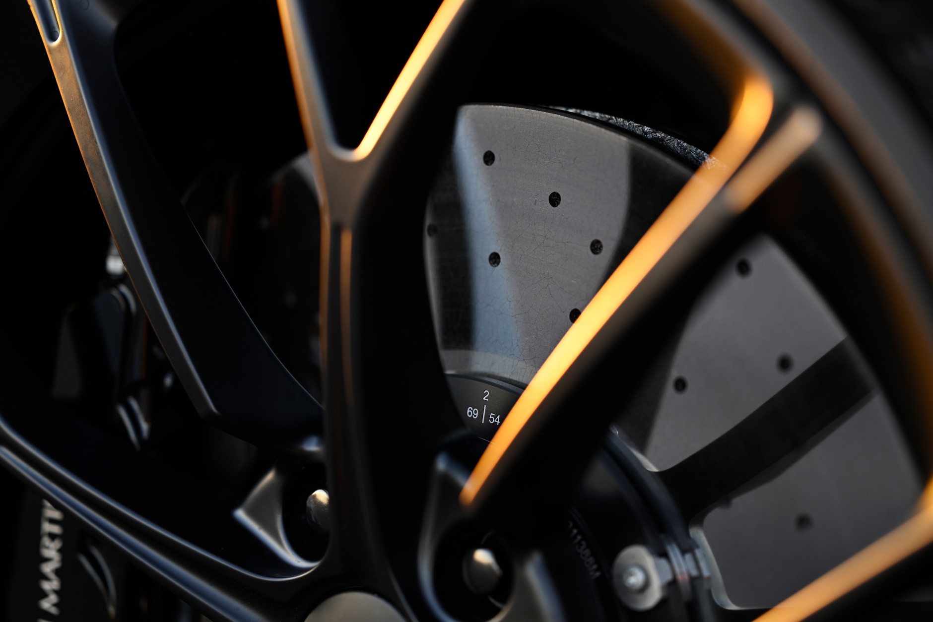 Aston Martin Vantage 2024