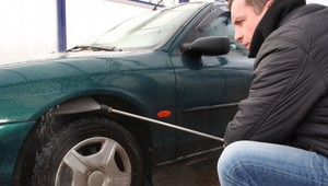 Jak porządnie umyć auto po zimie?