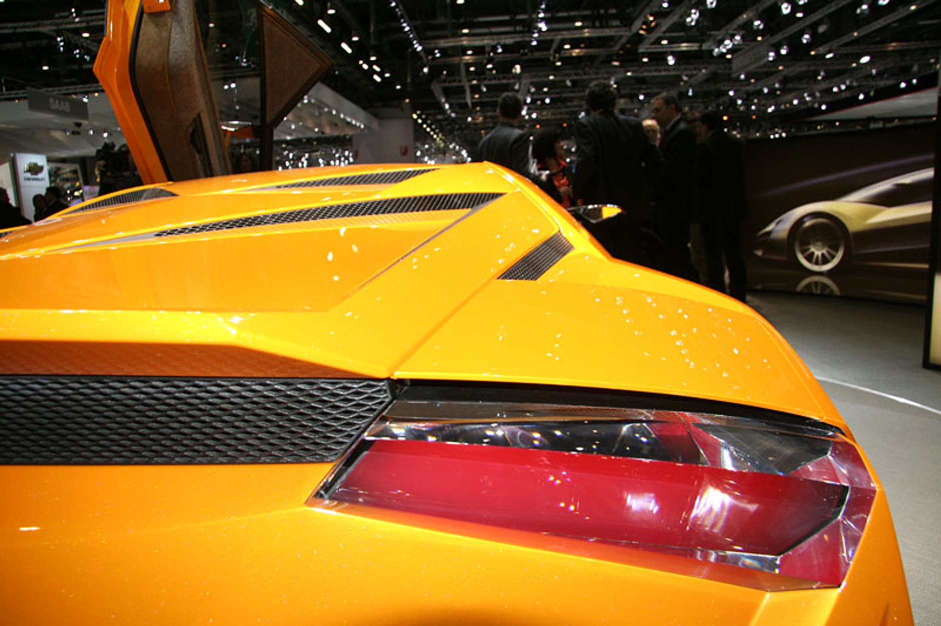 Genewa 2009: Italdesign Giugiaro Frazer-Nash Namir – hybrydowy tygrys we włoskim garniturze