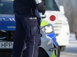 Radzimy, jak uniknąć jesiennych mandatów. Trzeba trochę zadbać o samochód