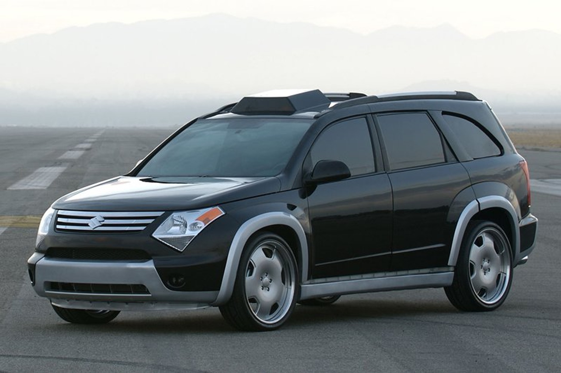 Detroit 2007: Suzuki Flix – kino objazdowe