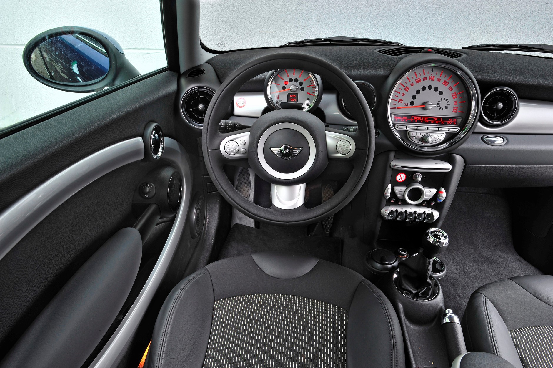 Nie uwierzysz, ale te auta mają 13 lub więcej lat!