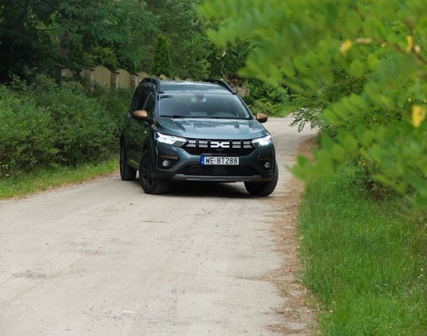 Dacia Jogger Extreme ECO G-100 LPG z wyposażeniem kempingowym