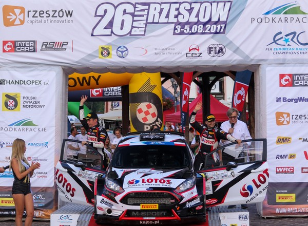 Rajd Rzeszowski 2017: Kajetanowicz i Baran liderami ME