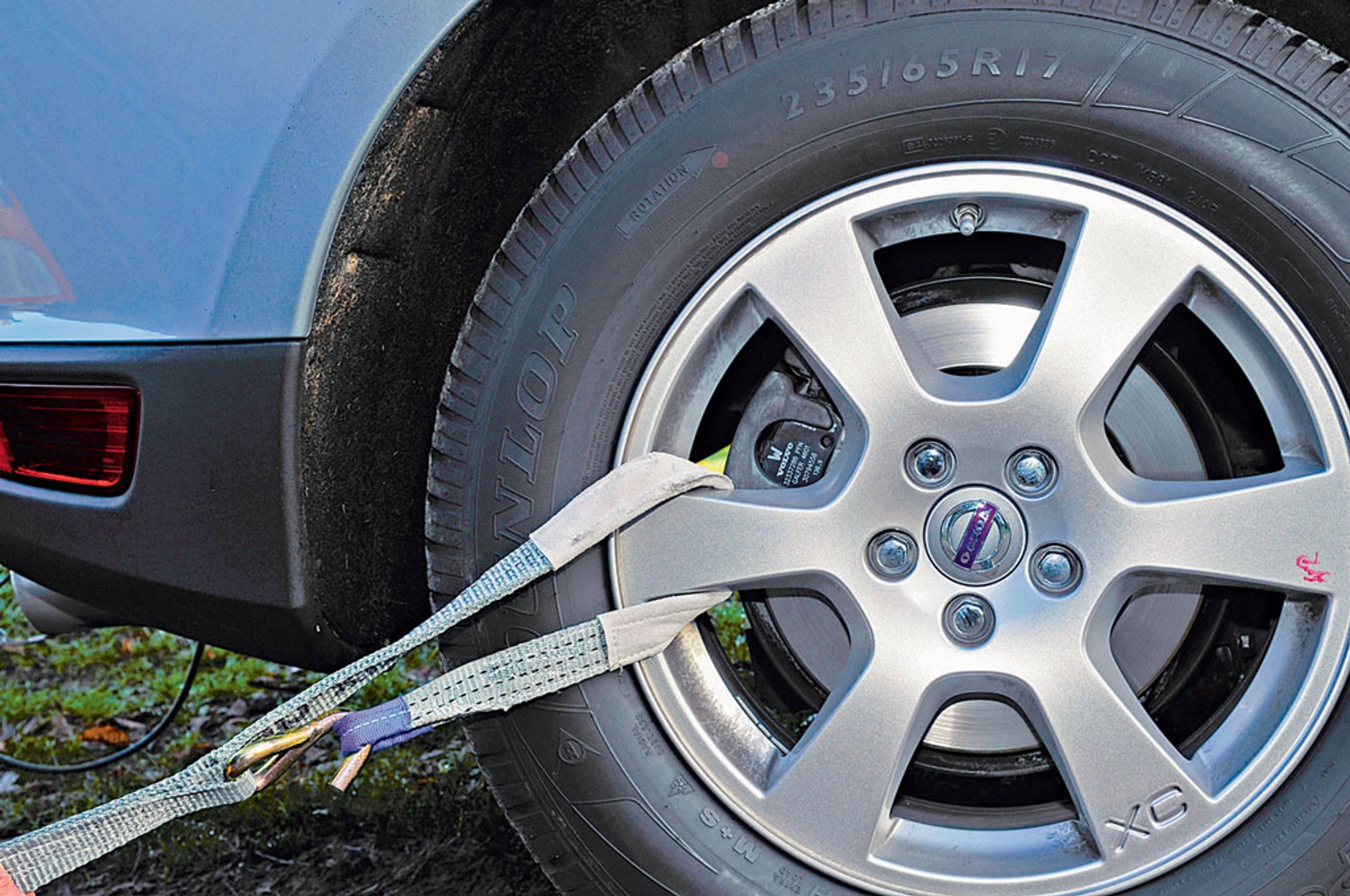 Jak zgodnie z przepisami holować lawetę?