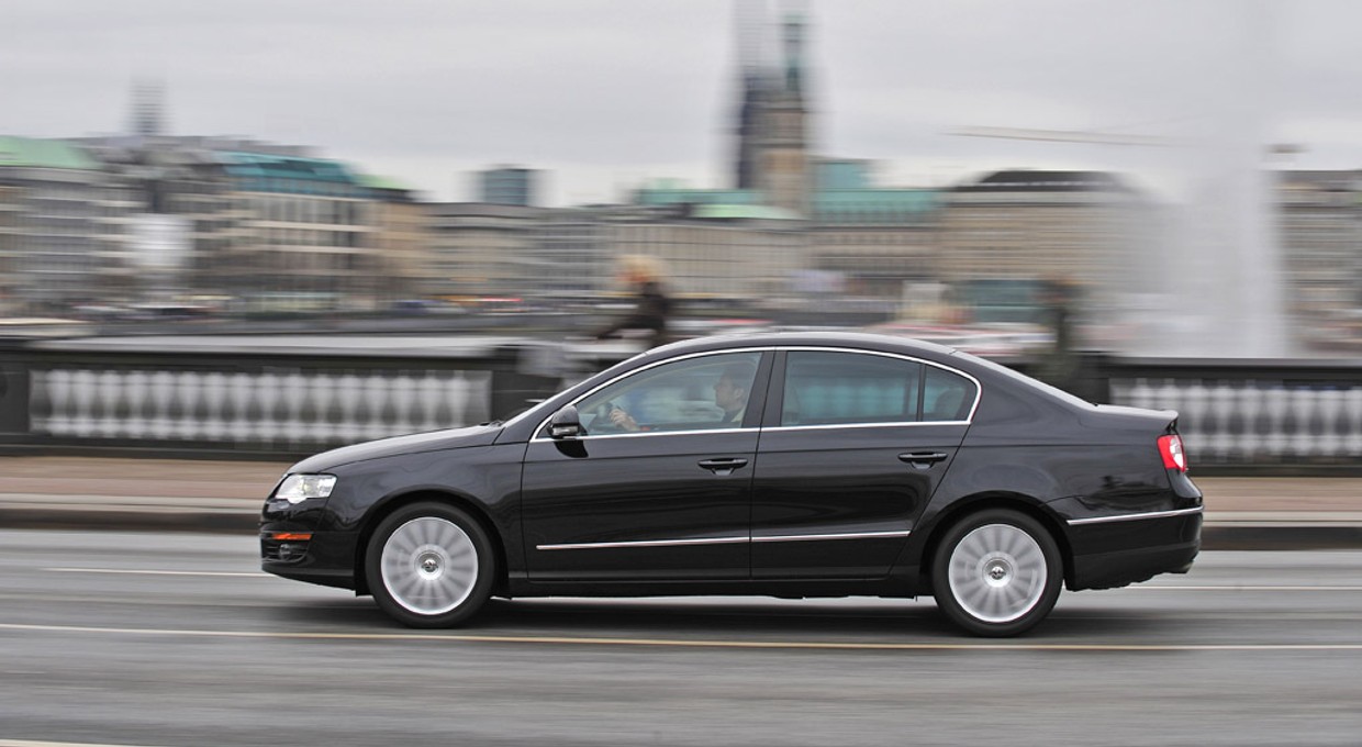 Ponad 100 razy przekroczyła prędkość w Niemczech. Auto miało polskie tablice